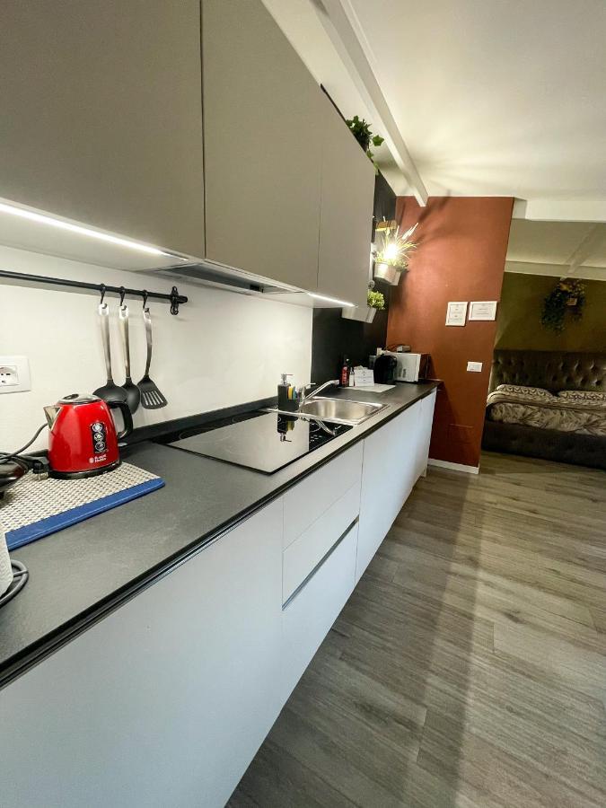 Dea Dreams - Marghera Wifi Metro A 2 Passi Milan Exterior photo